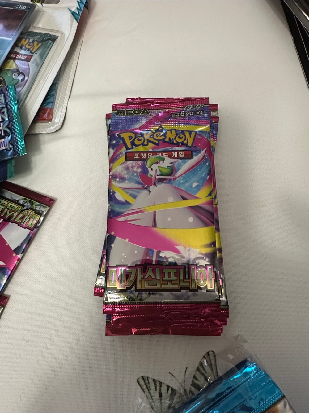 Gardevoir-Themed Pink Booster Pack -
